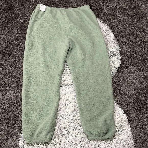 New! NikeTherma Fit Joggers Size XXL - Picture 5 of 10